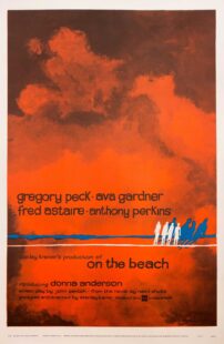 دانلود فیلم On the Beach 1959399529-1799007180